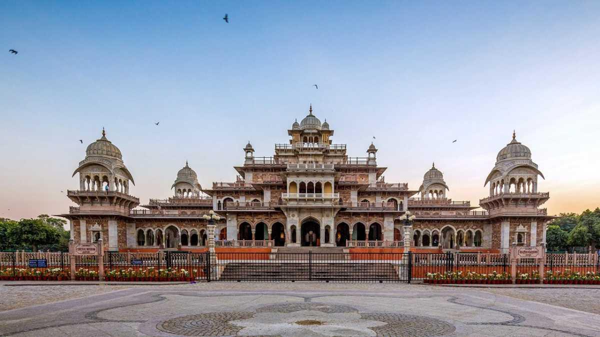 2N Rajasthan | Jaipur | Hotel King Palace