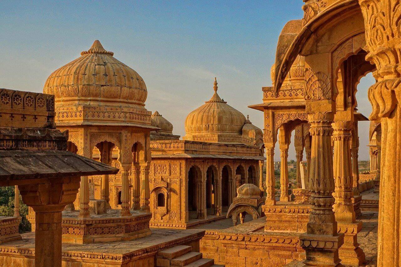 2N Rajasthan | Jaisalmer | Hotel Meera Mahal