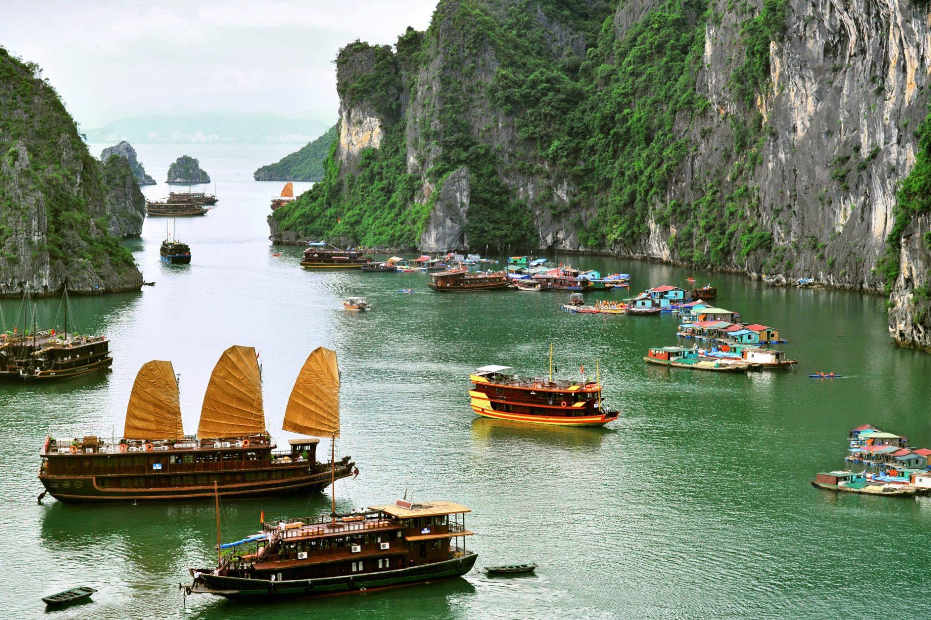 4N Vietnam - Hanoi and Halong Alisa Cruise