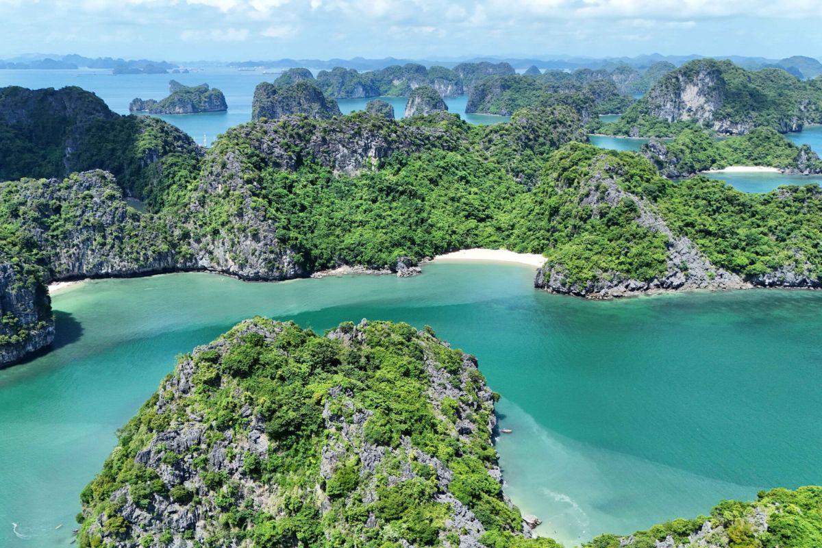 4N Vietnam - Hanoi and Halong Alisa Cruise