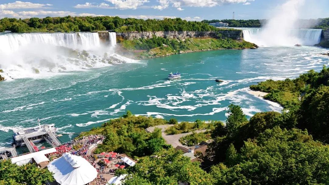 6N Eastern Canada - Toronto to Montreal