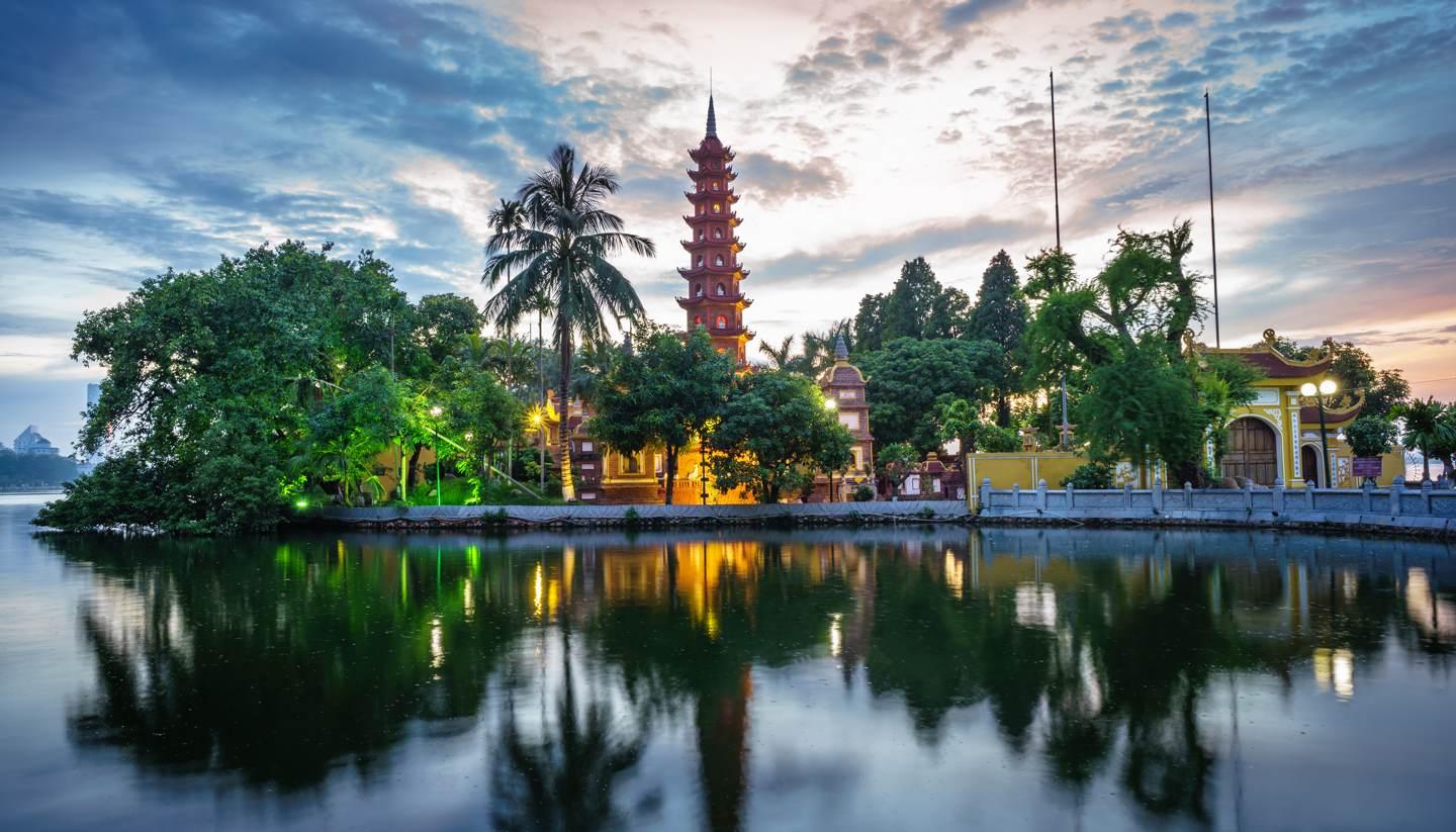 6N Vietnam with Hanoi, Ho Chi Minh and Halong Bay Cruise