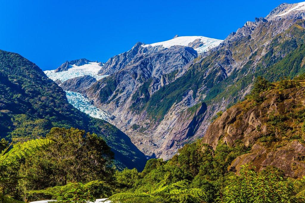 7 Nights & 8 Days Scenic South Island in Newzealand