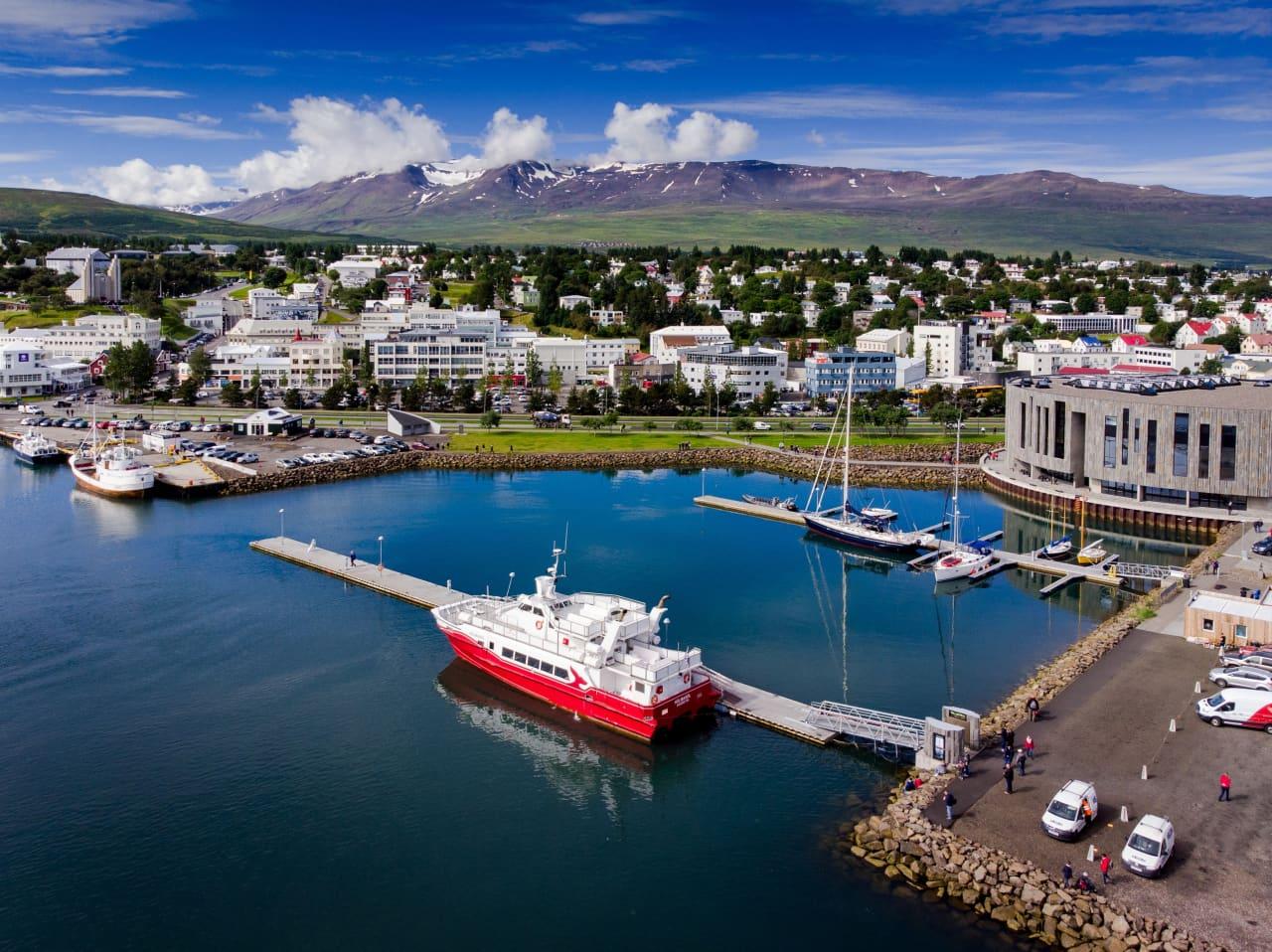 7N Europe - Idyllic Iceland