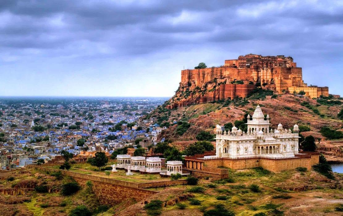 7N Rajasthan Tour | Jaisalmer, Jodhpur, Mount Abu, Udaipur, Pushkar