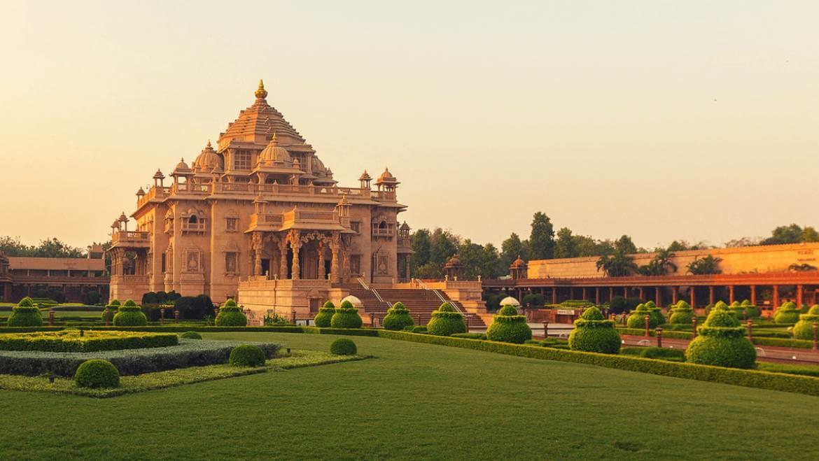 8 Nights/ 9 Days, Mumbai - Ahmedabad - Wankaner - Gir - Rajkot.